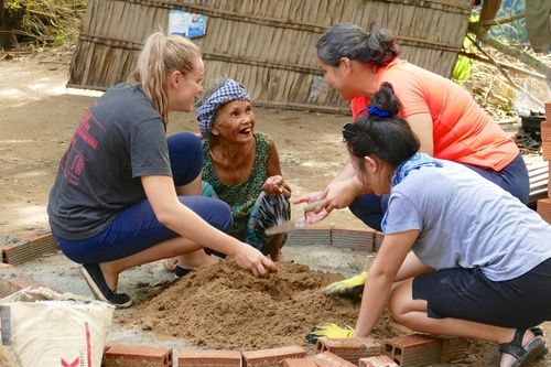 YWAM Vancouver Thailand Mission Trip.