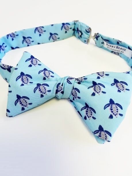 sea turtle bow tie
